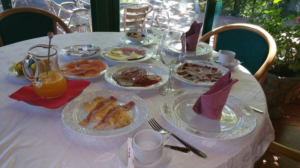 Hotel Restaurante Sonsoles Ávila Extérieur photo