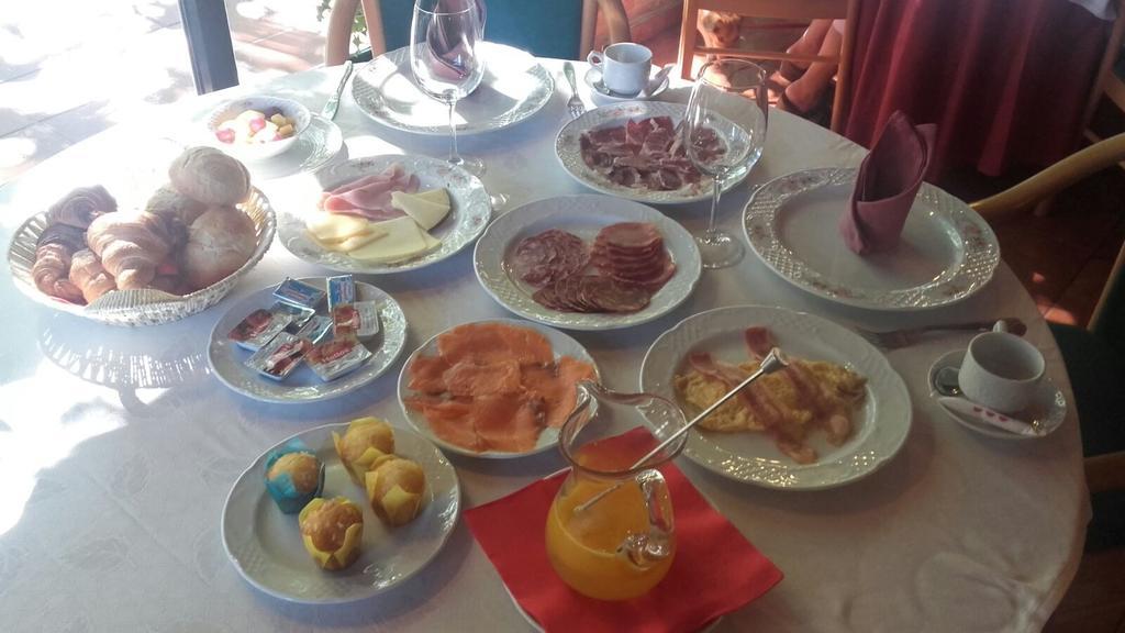 Hotel Restaurante Sonsoles Ávila Extérieur photo