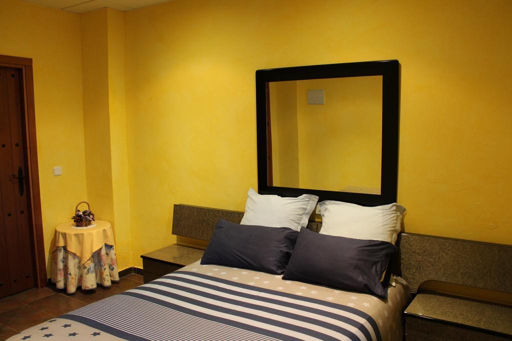 Hotel Restaurante Sonsoles Ávila Extérieur photo